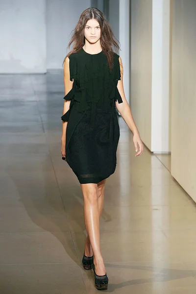Look 13